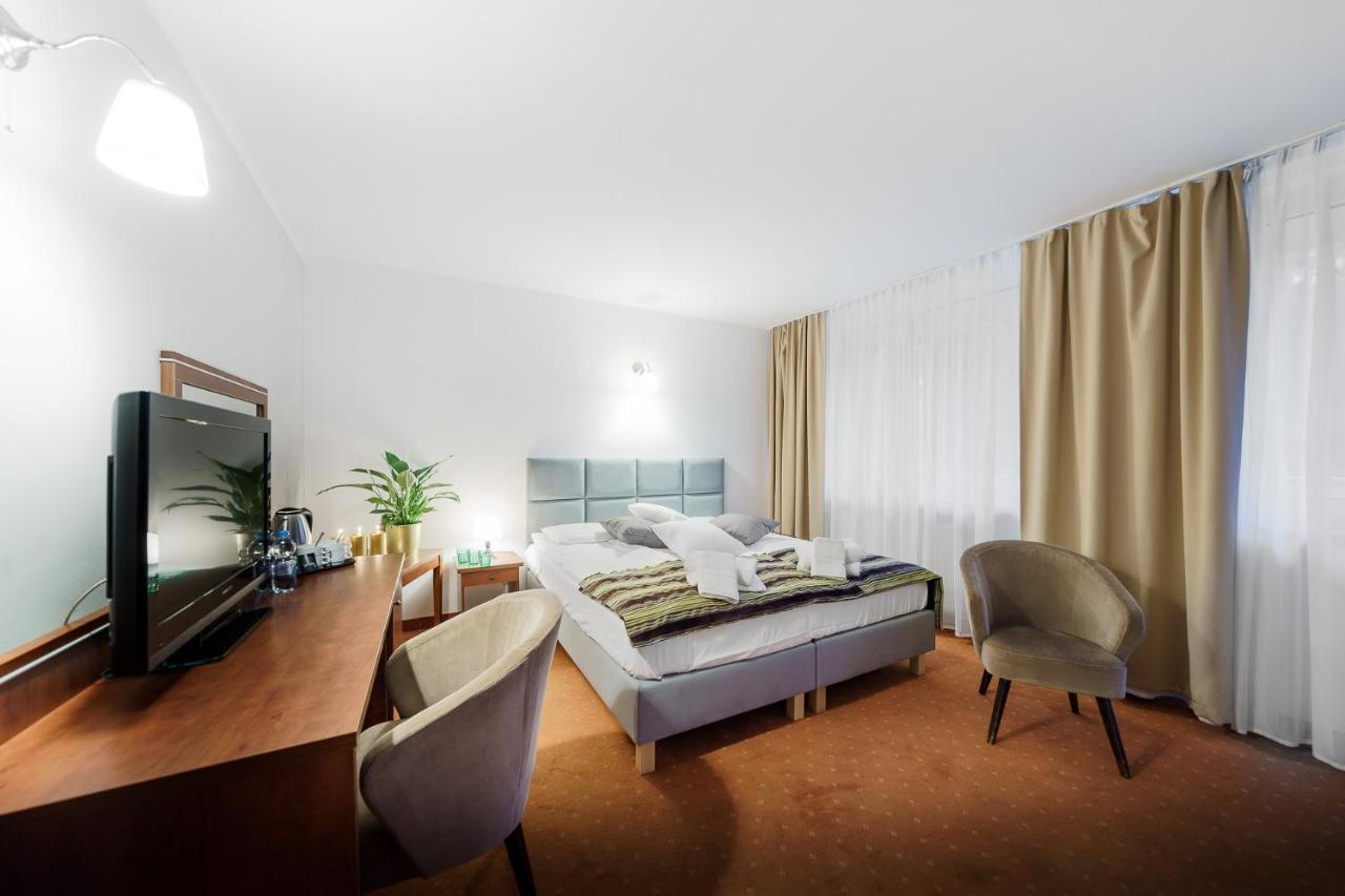 Promenada Zegrze Otel Białobrzegi Dış mekan fotoğraf