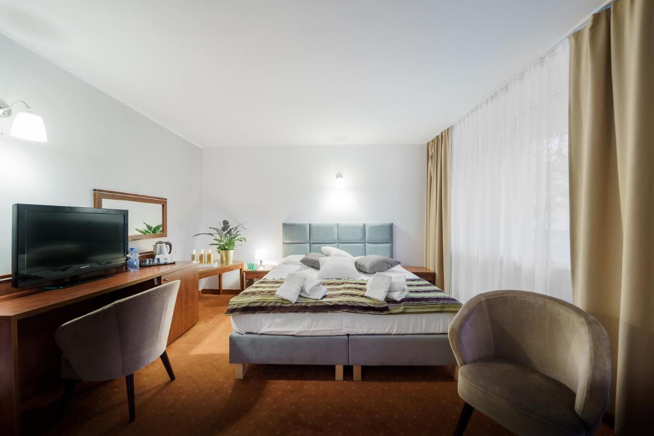 Promenada Zegrze Otel Białobrzegi Dış mekan fotoğraf