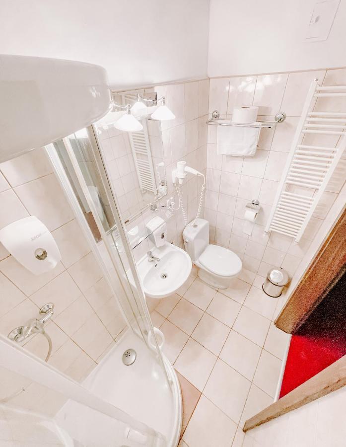 Promenada Zegrze Otel Białobrzegi Dış mekan fotoğraf